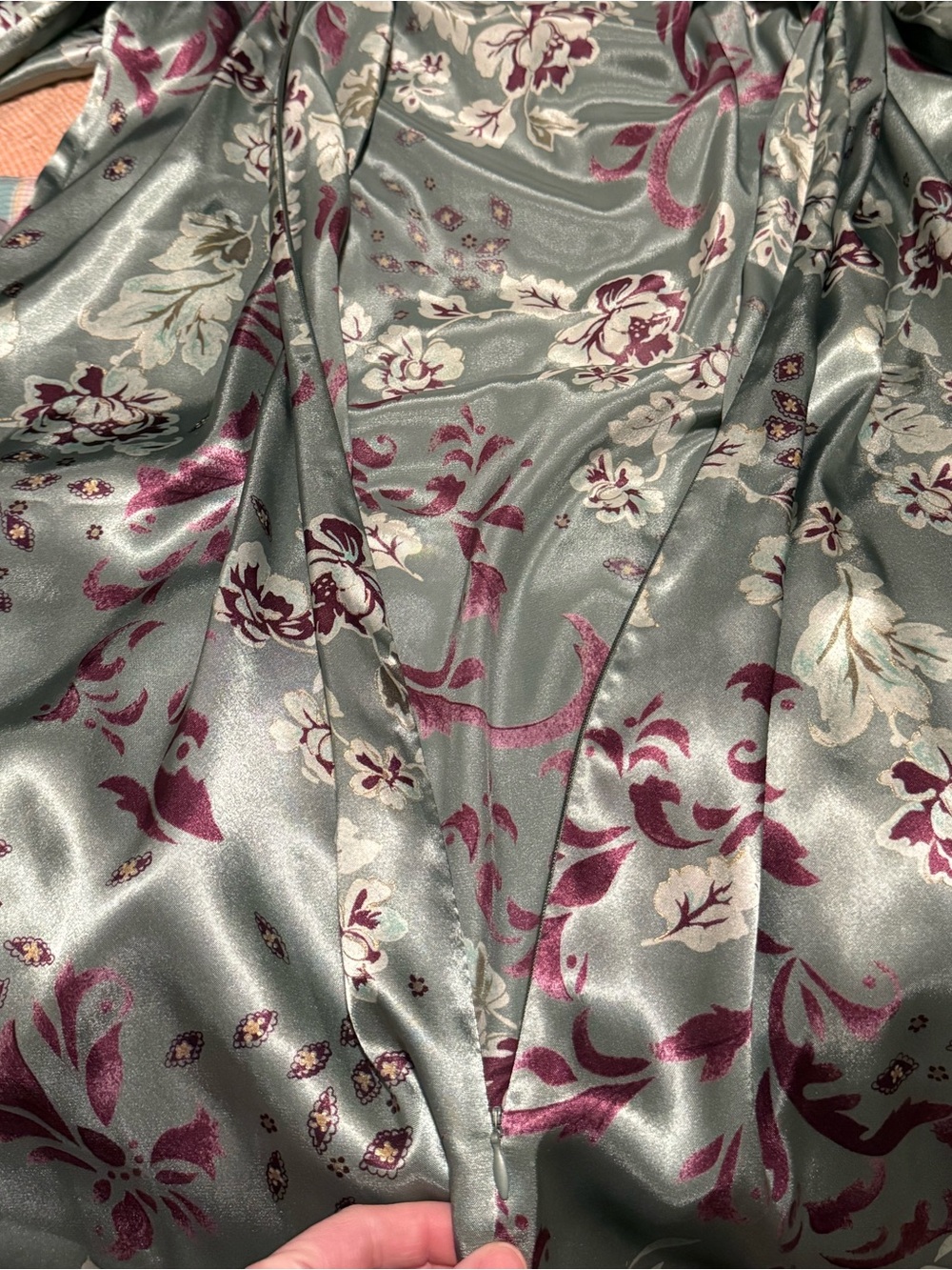 VTG Halston Satin Floral Caftan Maxi Dress | Sage Burgundy Y2K Boho Luxe sz M - Picture 9 of 9
